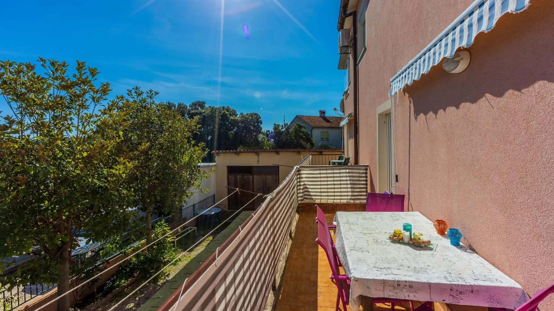 באניולה Apartments Davor 0*,  קרואטיה